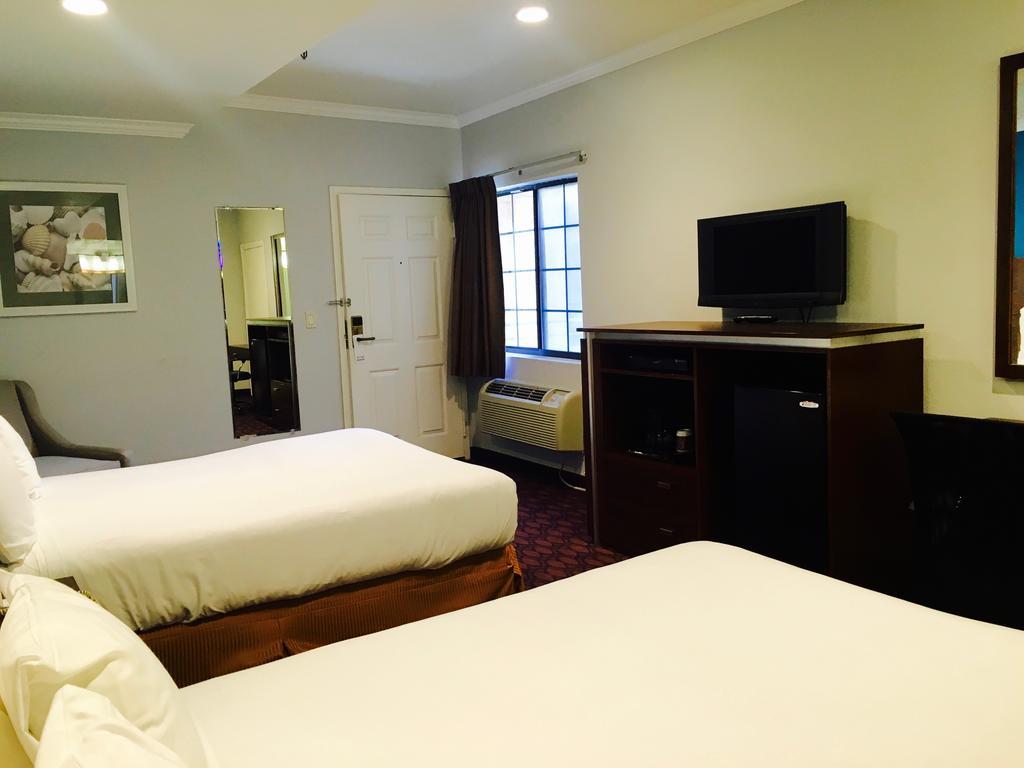 Hotel Pacific, Manhattan Beach Room photo